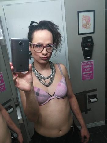 , 25  transgender escort, Edmonton