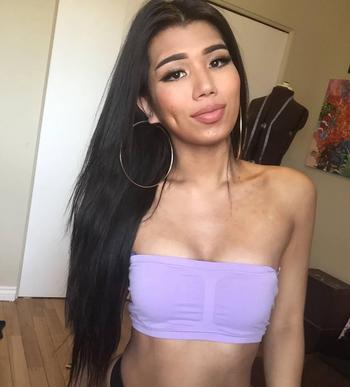 Bom, 21 Asian transgender escort, Edmonton
